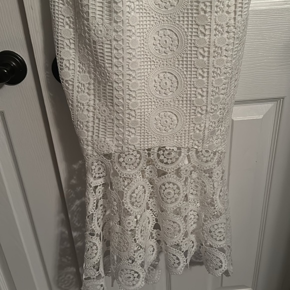 Lace Midi Dress - Picture 4 of 4